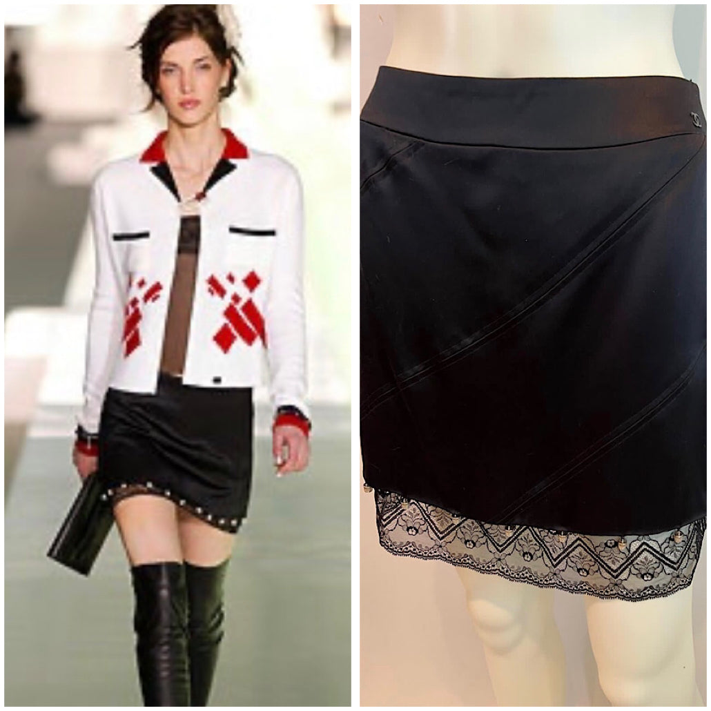 Chanel 03A Snap Collection 2003 Fall Short and Sassy Satin Black Skirt FR 40 US 6/8