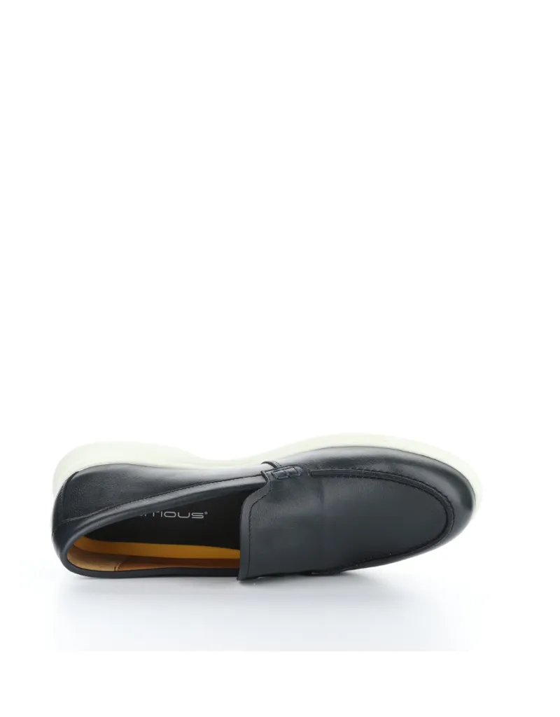 LEATHER LOAFER