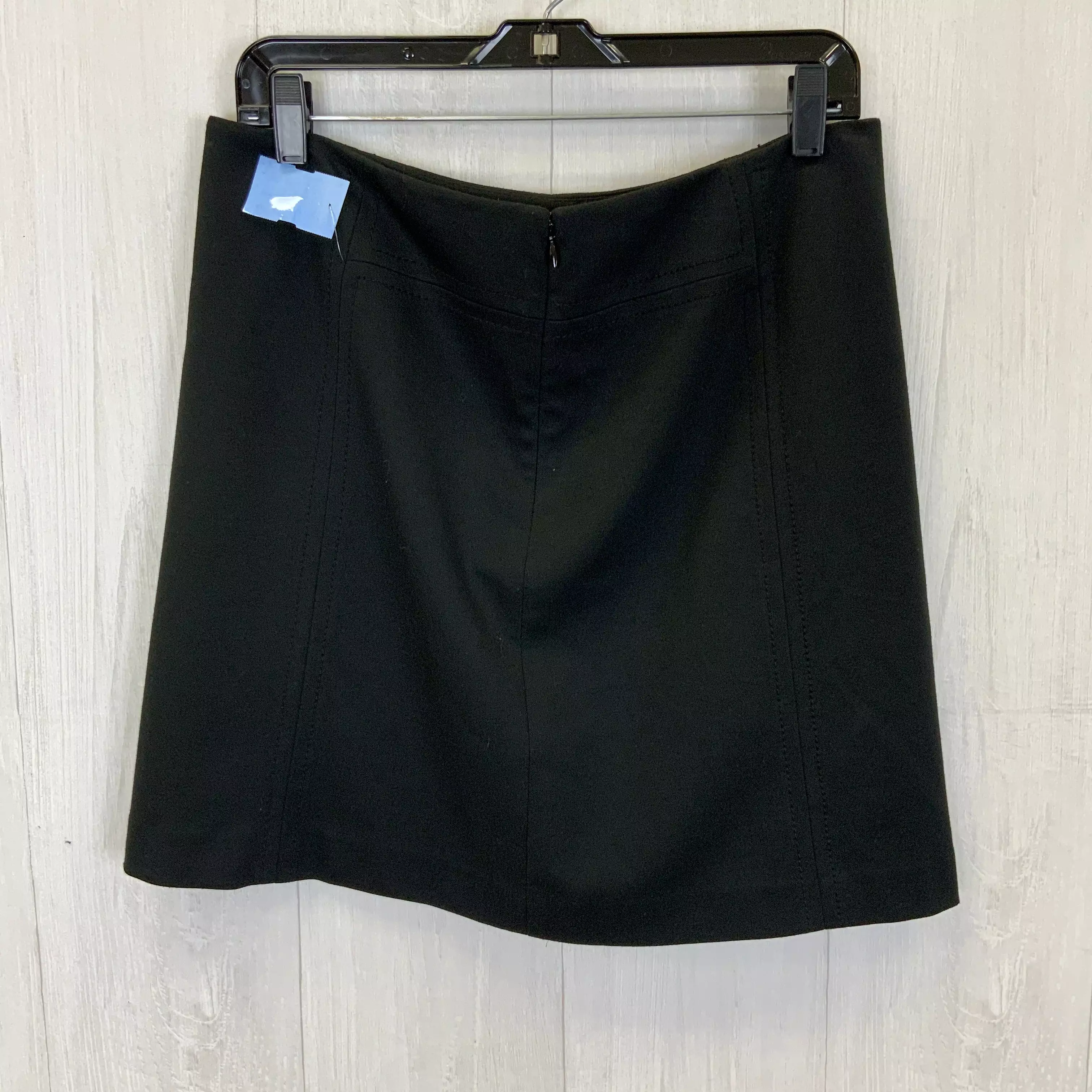 Skirt Mini & Short By Loft  Size: 8